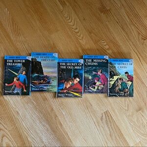 Hardy Boys Mysteries Five Book Set